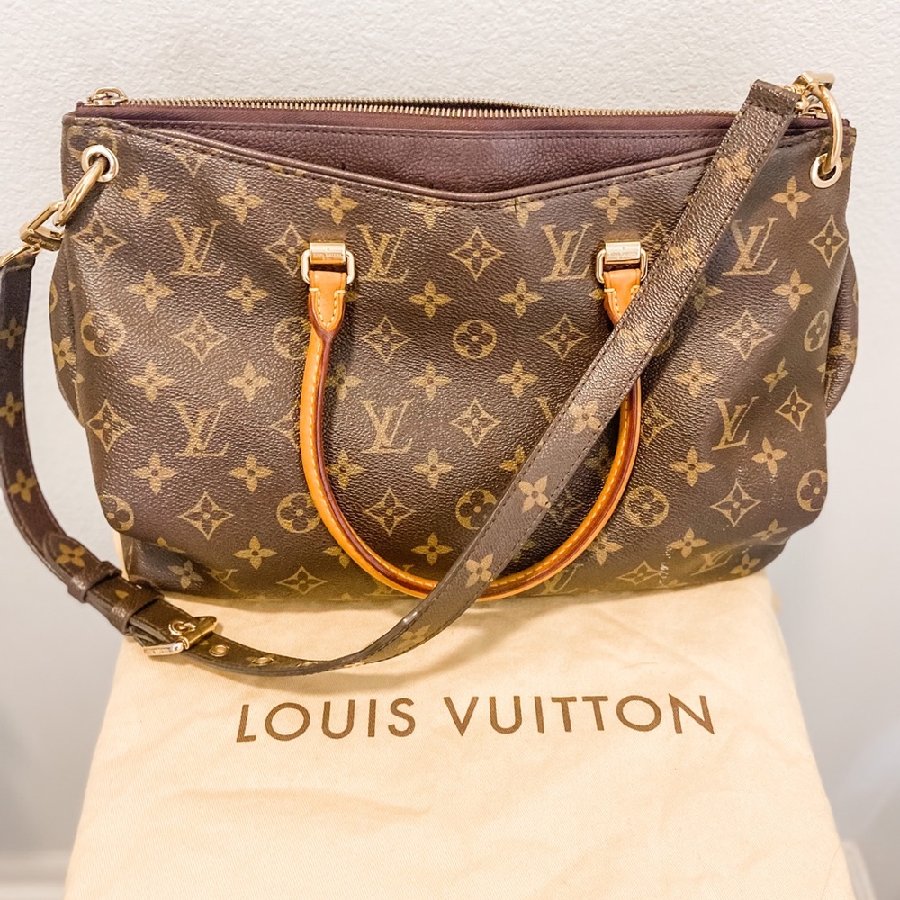 Authentic Louis Vuitton Pallas MM Shoulder Bag